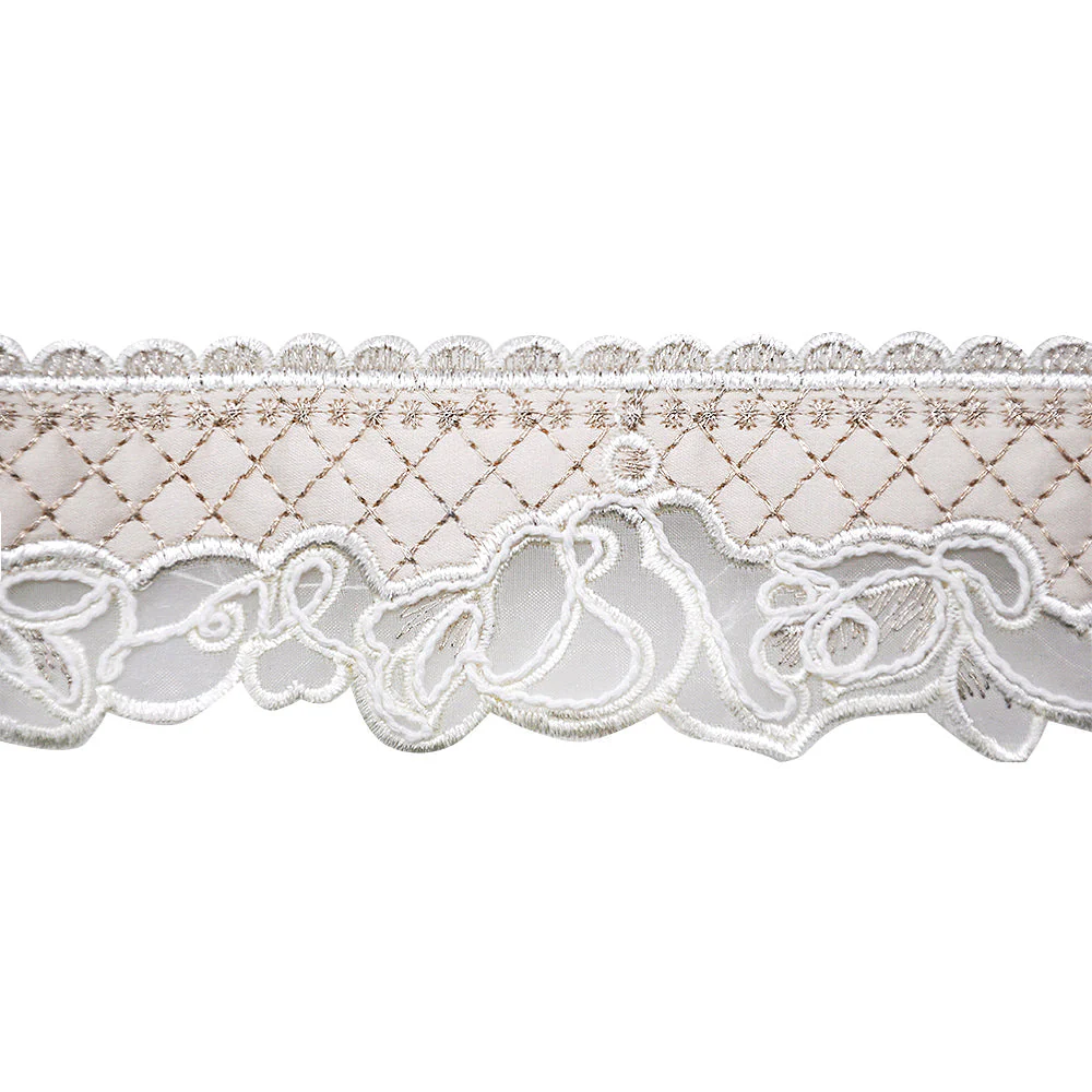 4-inch Elegant Lace Trimming – 5 Yard Roll | Style BR-7542