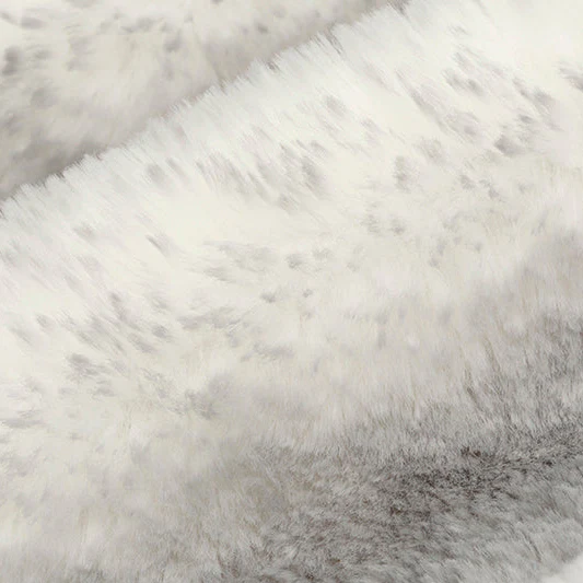 Luxe Cuddle Arctic Fox Cloudburst 58"/60" Fabric per yard - Image 4