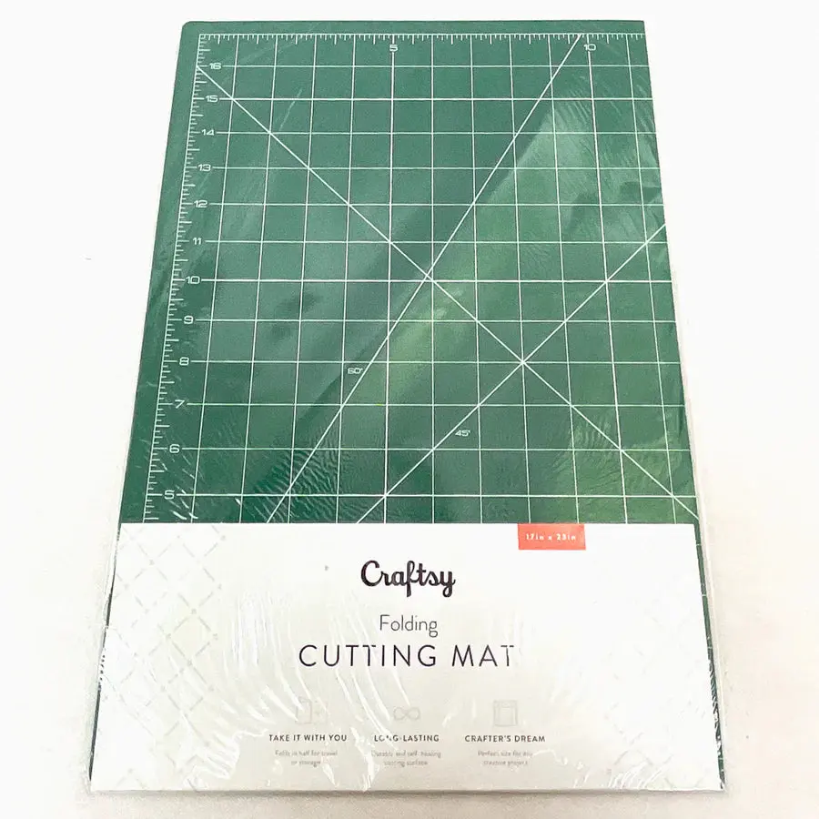 Folding Cutting Mat 17"x23"