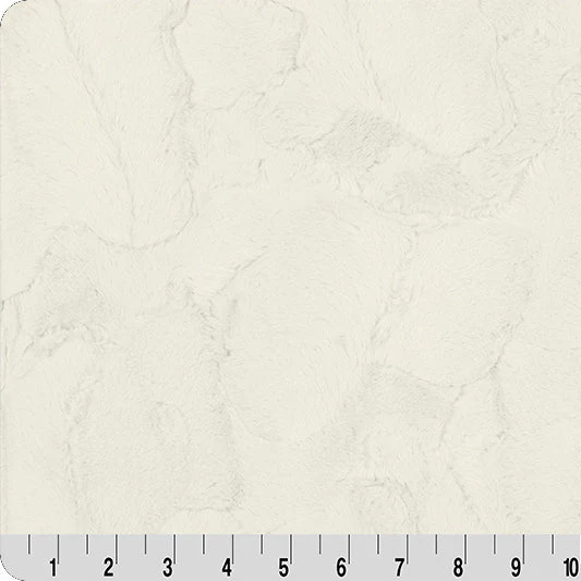 Hide Natural 2 Yard Luxe Cuddle Cut - Image 2