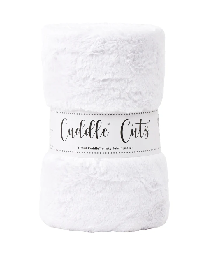 Hide Snow 2 Yard Luxe Cuddle Cut