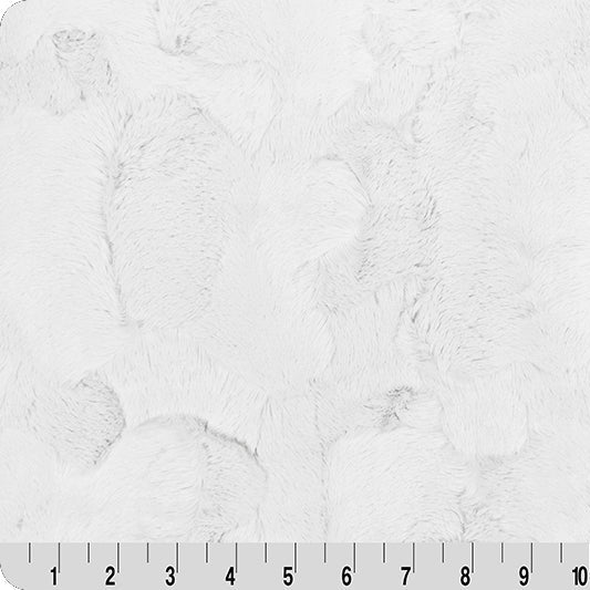 Hide Snow 2 Yard Luxe Cuddle Cut - Image 2