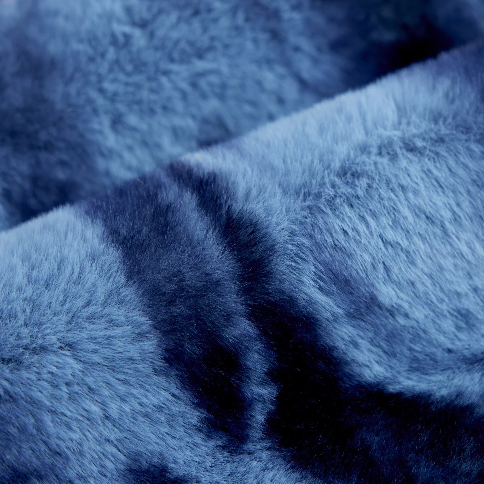 Jeans Luxe Cuddle Nube 58"/60" Fabric per yard - Image 3