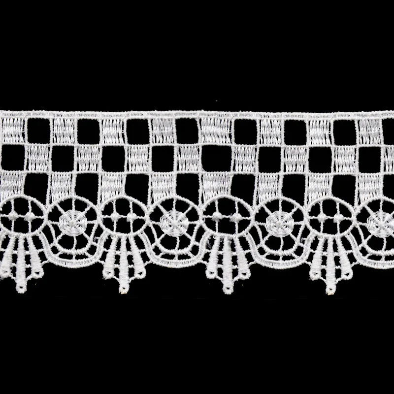 Venise Lace Trim, 2-inch X 5 Yard – Checkerboard & Scalloped Fan Border - Image 2